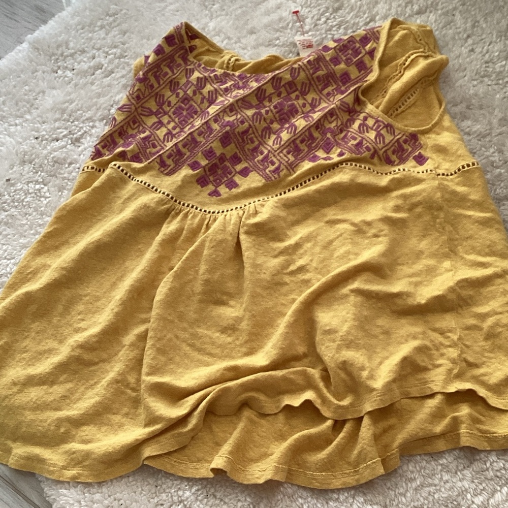 Sundance Yellow Tank Top with Purple Embroidery - Picture 4 of 4